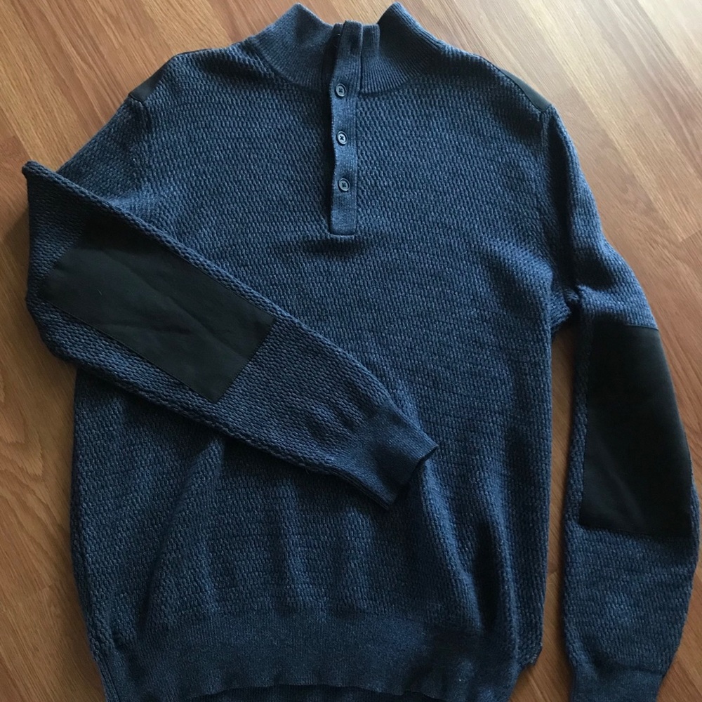 Calvin Kline Button Neck Sweater Mens Large.